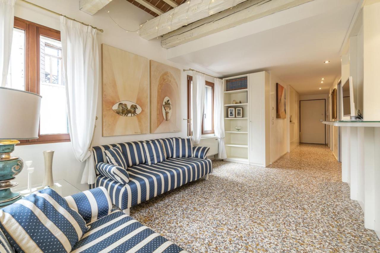 Friari Suite-Luxury Apt. Close To Rialto Bridge البندقية المظهر الخارجي الصورة